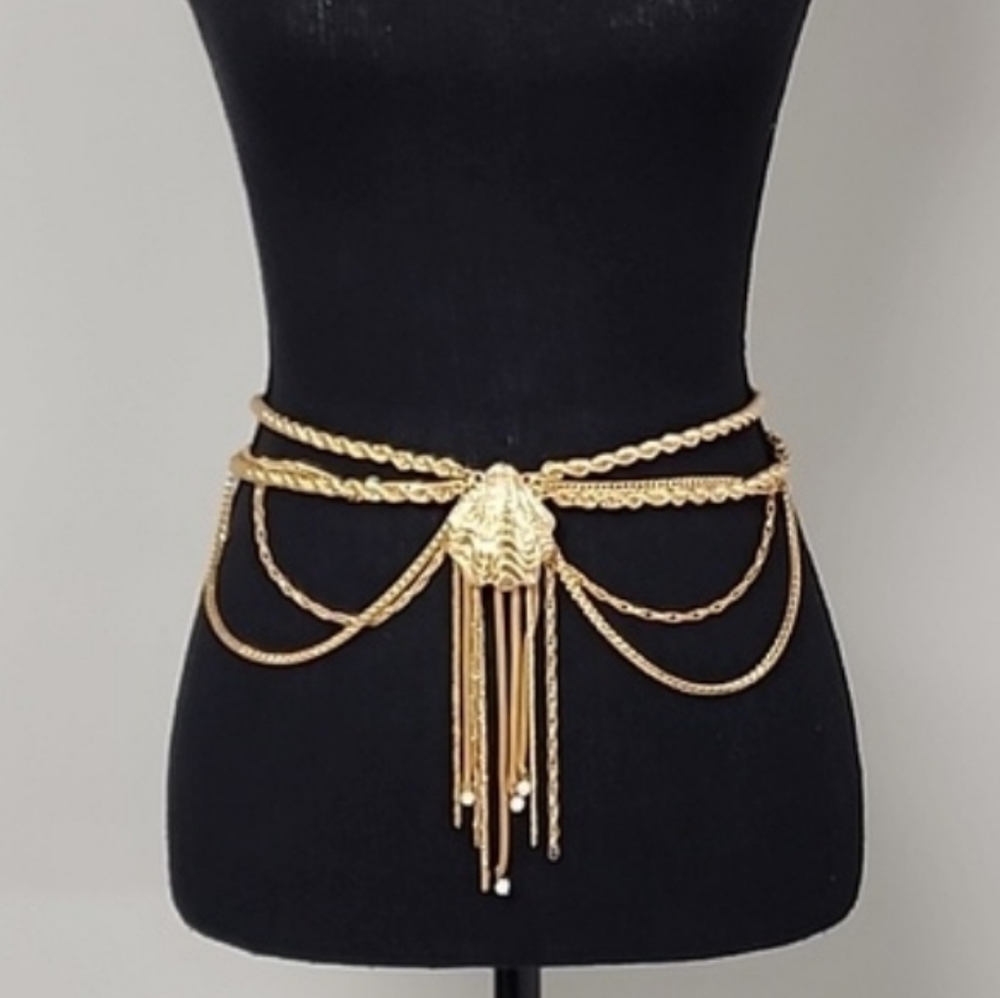 Elegant Gold Chain Belt with Tassel
